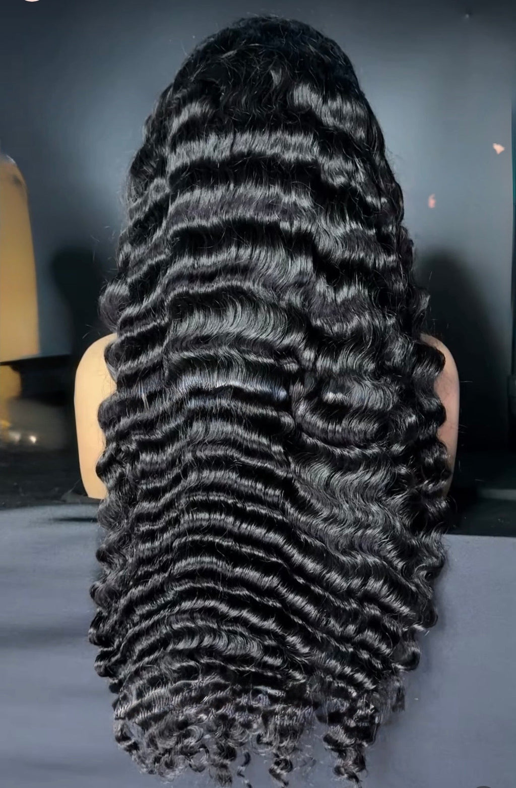 TRANSPARENT LACE FRONTAL WIGS
